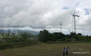 Pembangkit Listrik Tenaga Bayu Pertama di Indonesia Senin (2/5) Presiden Jokowi meresmikan Pembangkit Listrik Tenaga Bayu (PLTB) I di Sidenreng Rappang, Sulawesi Selatan, yang berkapasitas 75 MW. Pengembang energi terbarukan ini, patungan UPC Renewable Asia dan PT Binatek Energi Terbarukan, menanamkan investasi US$ 150 juta. Setelah PLTB Sidrap I, mereka berencana mengembangkan PLTB Sidrap II, Tanah Laut, dan Ciletuh, Sukabumi.foto/KONTAN/Ardian Taufik Gesuri